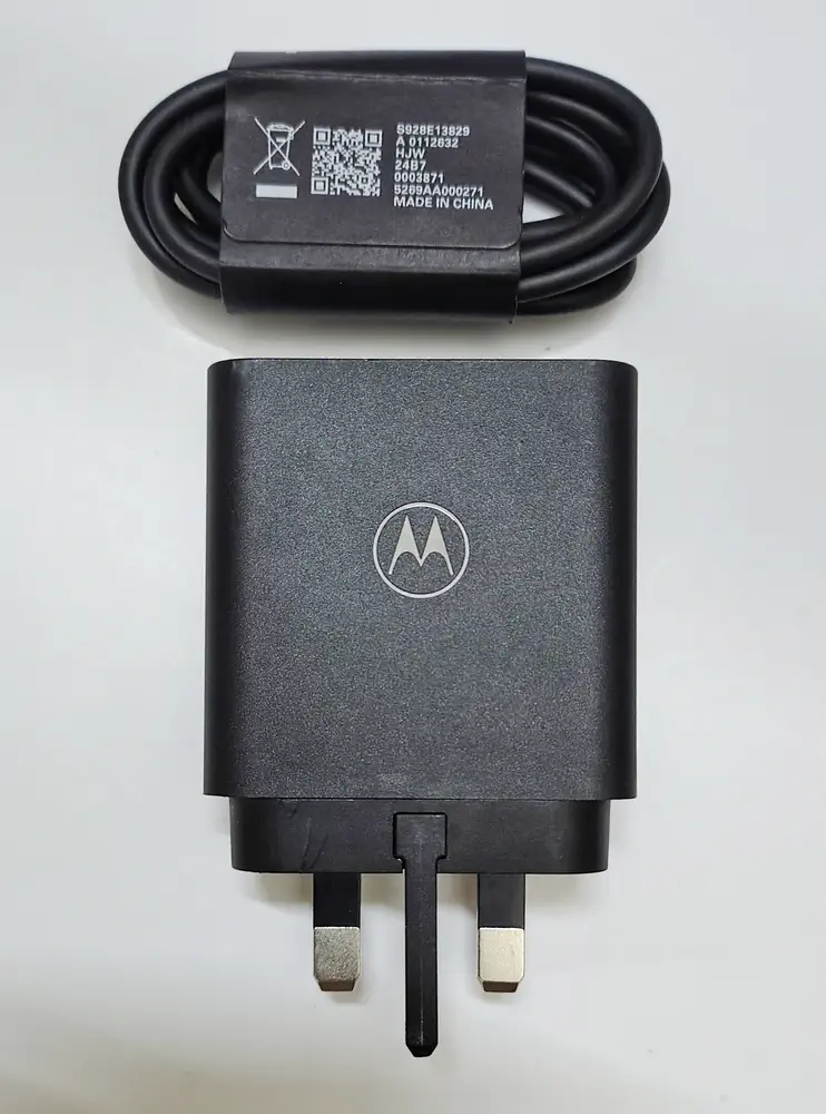 motorola 125w turbopower charger price in pak
